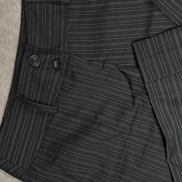 Tracy Evans pinstripe Capri size 7 - Picture 4 of 4